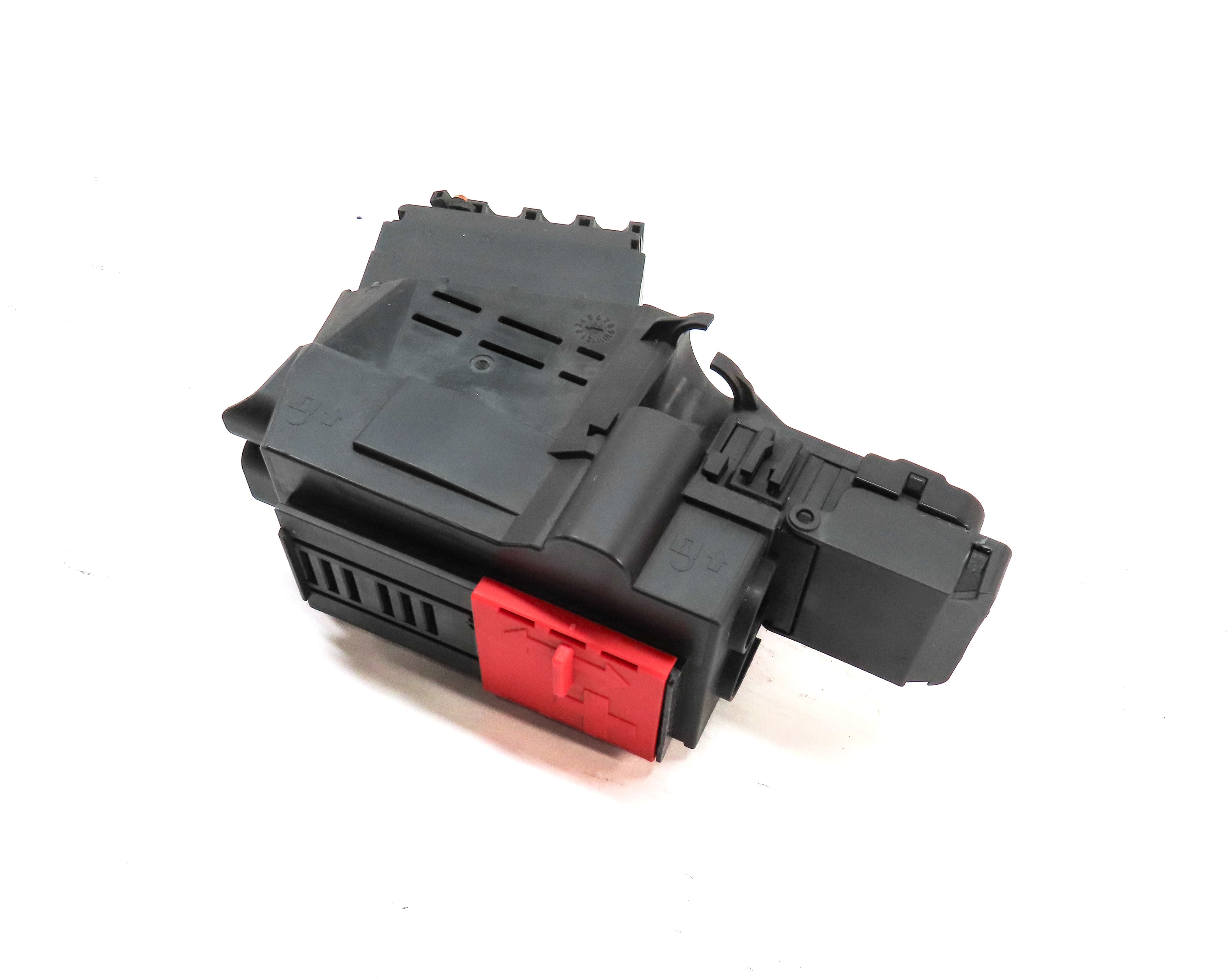 2012 MERCEDES ML550 (W166) 4.6L (278.928) ENGINE POSITIVE BATTERY JUNCTION BOX — exact item pictured